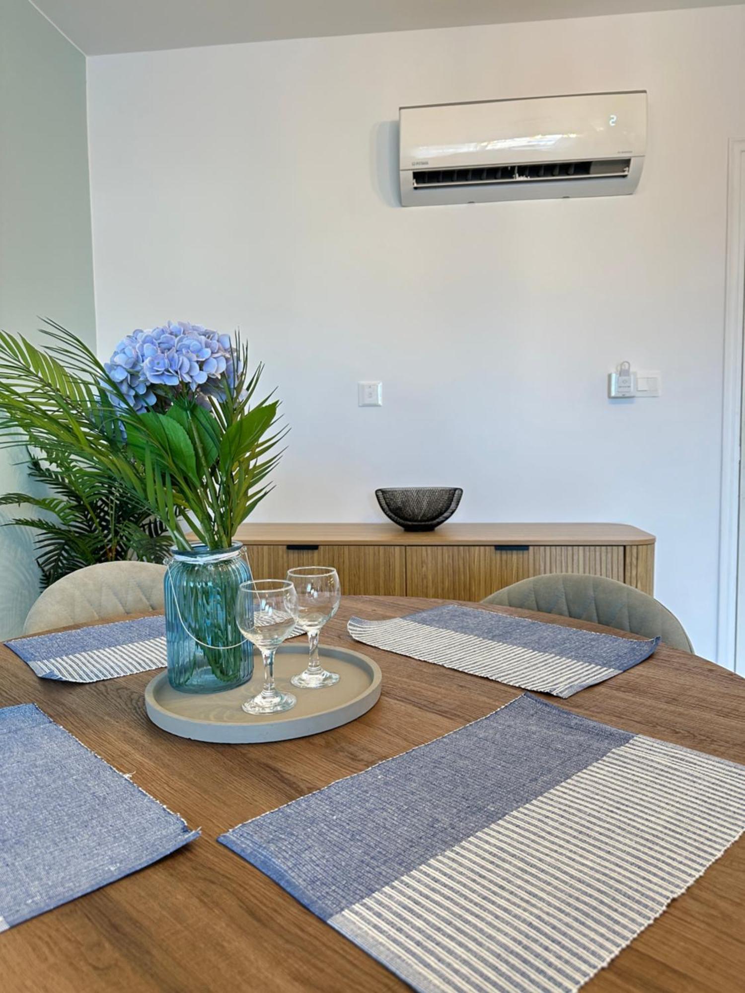 H&o Golden Sun Apartment *